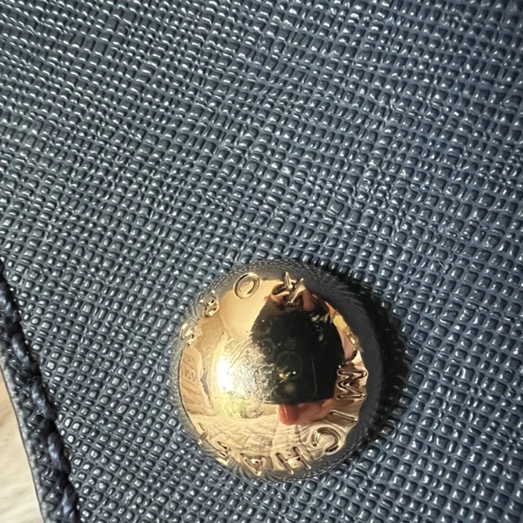 Michael Kors Hamilton Tote - Picture 2 of 16